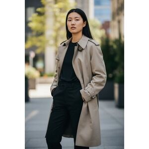 Vintage London Fog Maincoats Trench Coat 36R Khaki Belted‎ Lined USA Made 70s